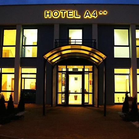 יאבורזנו Hotel A4 Mop Kepnica מראה חיצוני תמונה